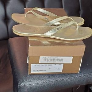 Gucci gold leather sandals